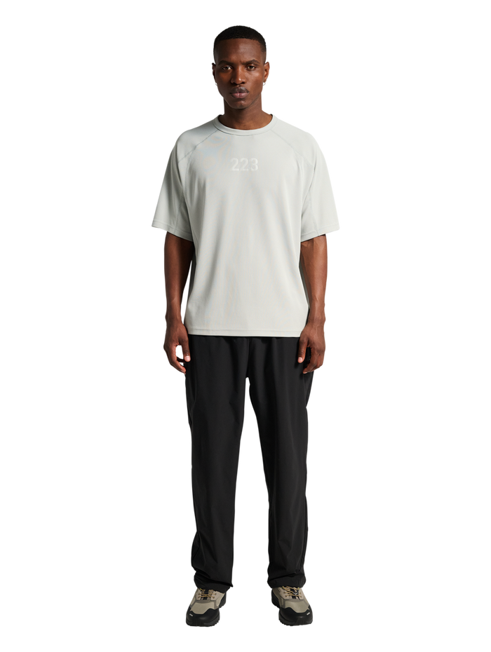 HALO DIVISION MONO PANTS, BLACK, model