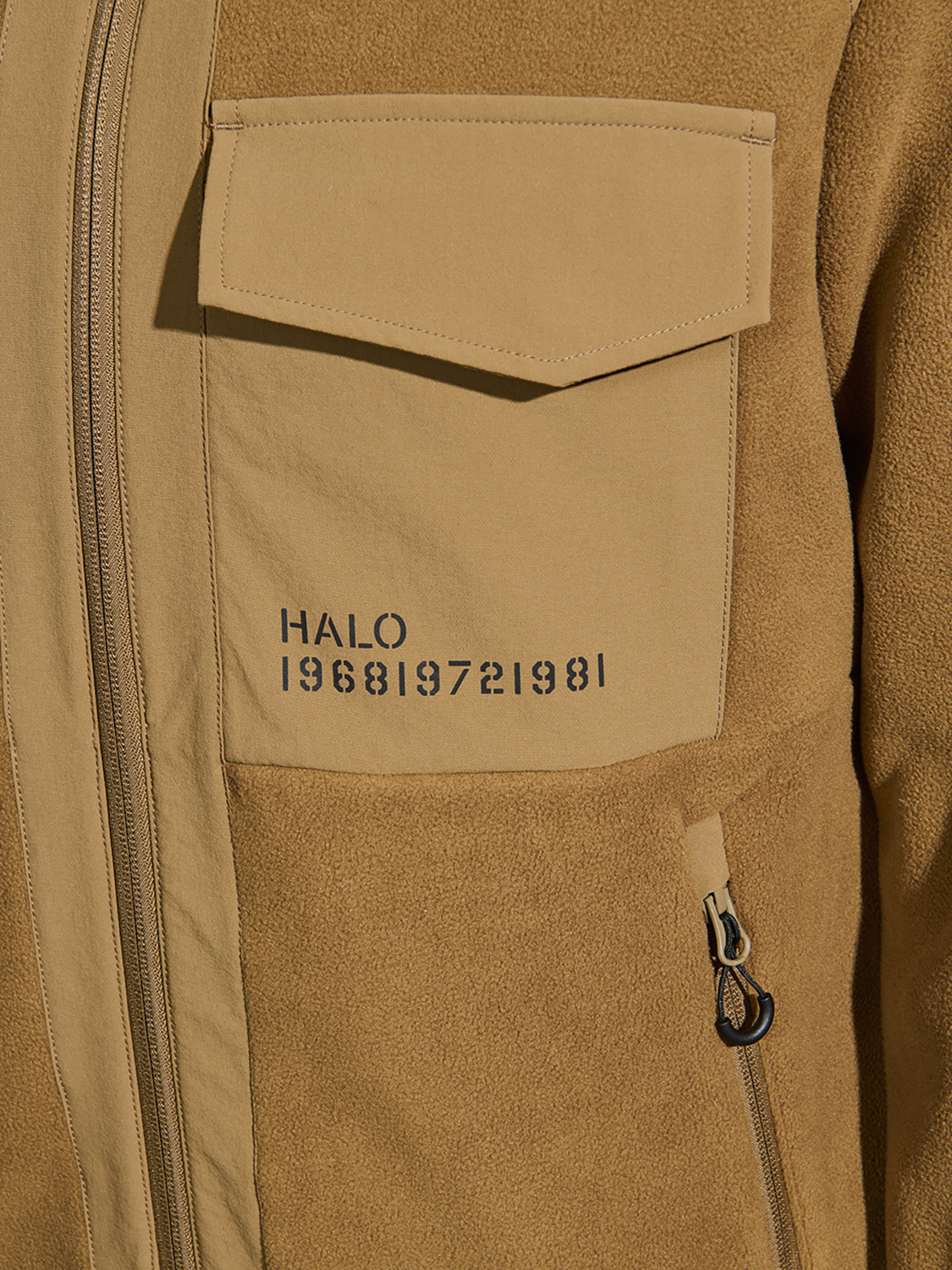 HALO PANELED FLEECE JACKET, KANGAROO, packshot