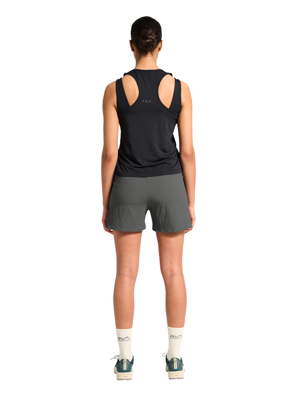 HALO WAFFLE TECH SHORTS, GUNMETAL, model