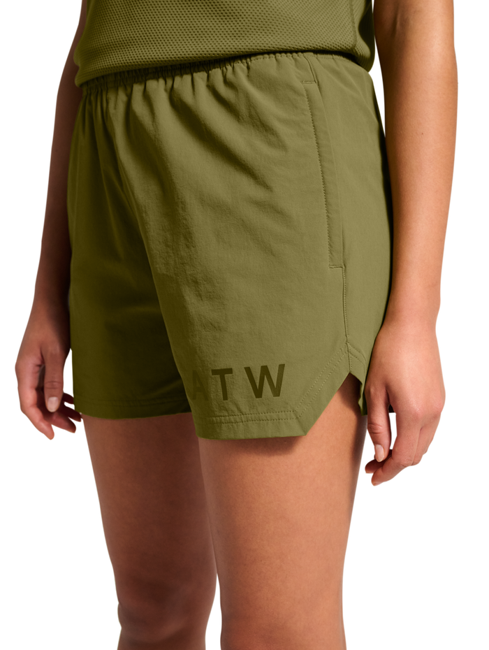 HALO SHORTS, OLIVE DRAB, model