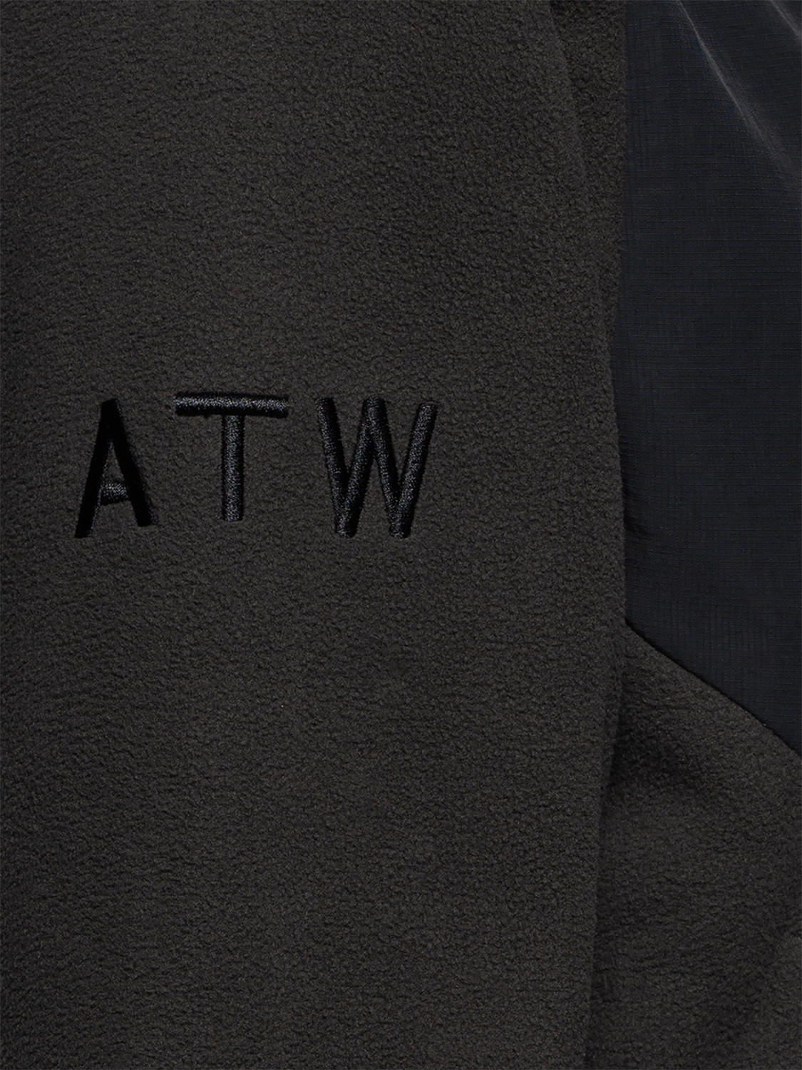 HALO BLOCKED ZIP FLEECE, RAVEN, packshot