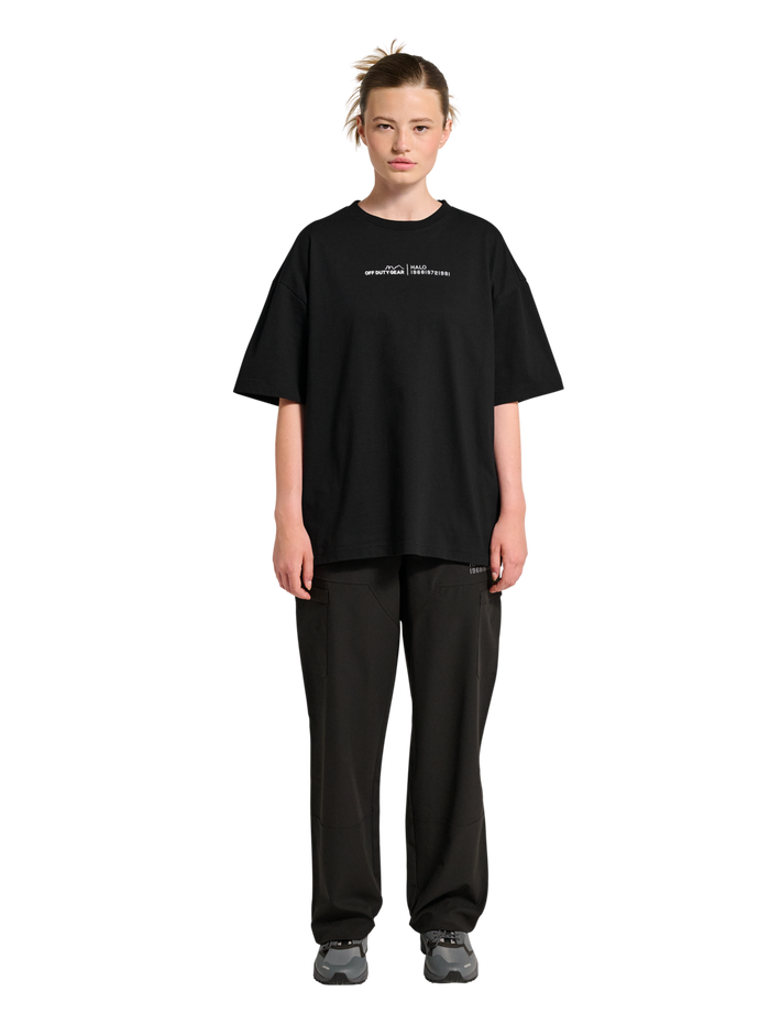 HALO GRAPHIC BOXY T-SHIRT, BLACK, model