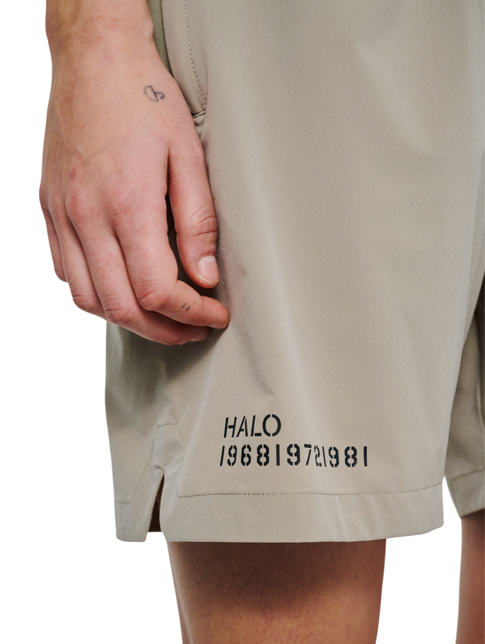 HALO SCOUT SHORTS, SENECA ROCK, model