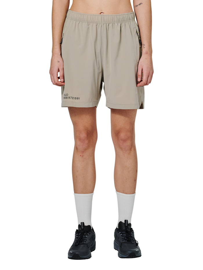 HALO SCOUT SHORTS, SENECA ROCK, model