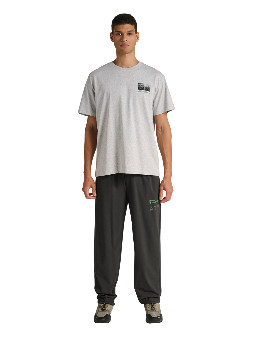 HALO AIR PANTS, RAVEN, model