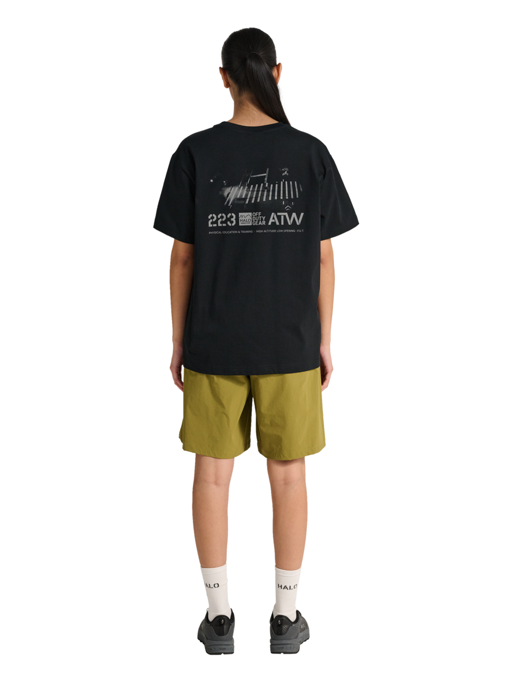 HALO GRAPHIC T-SHIRT, BLACK/GUNMETAL, model