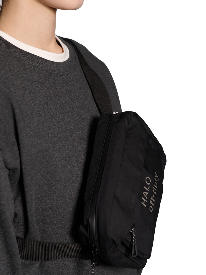 HALO DURA WAISTBAG, BLACK, model