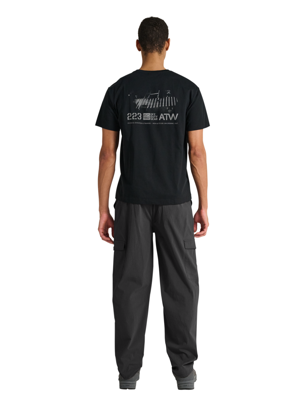 HALO NOVA PANTS, RAVEN, model