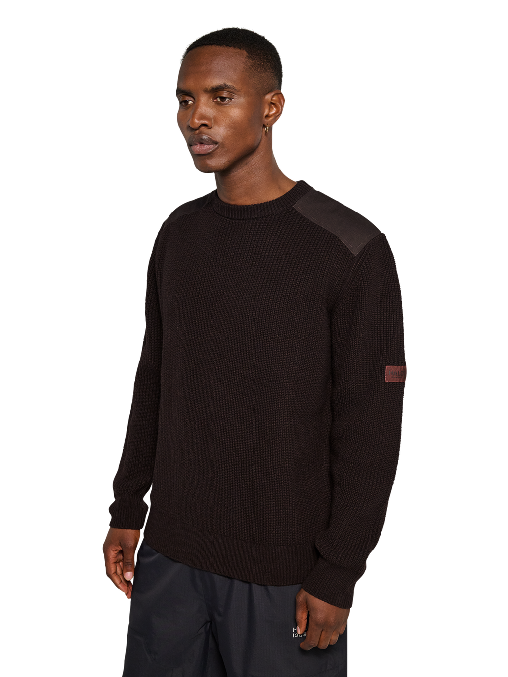 HALO WOOL CREW KNIT, CHOCOLATE TORTE, model