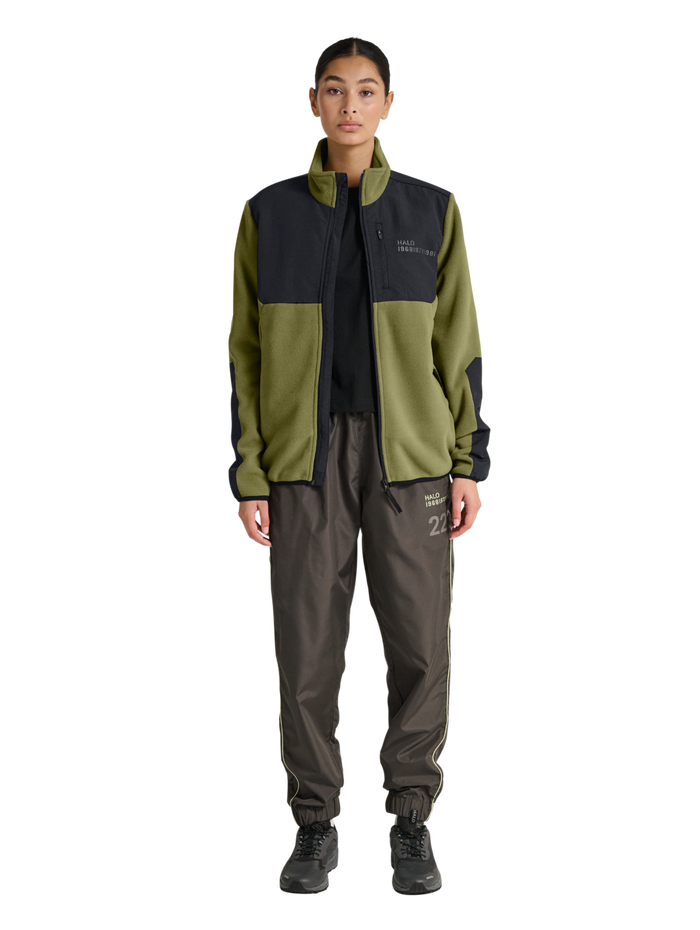 HALO BLOCKED ZIP FLEECE, OLIVE DRAB, model