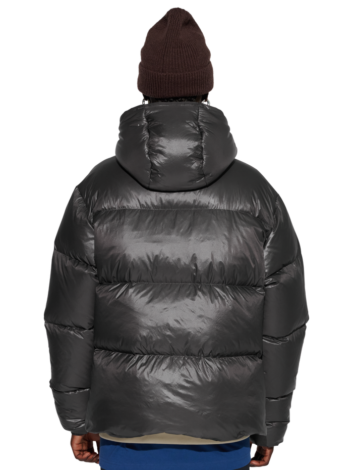 HALO TROOPER DOWN  JACKET, RAVEN, model