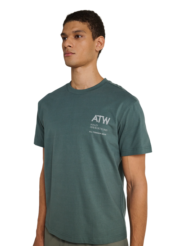 HALO GRAPHIC T-SHIRT, GARDEN TOPIARY/SILVER, model