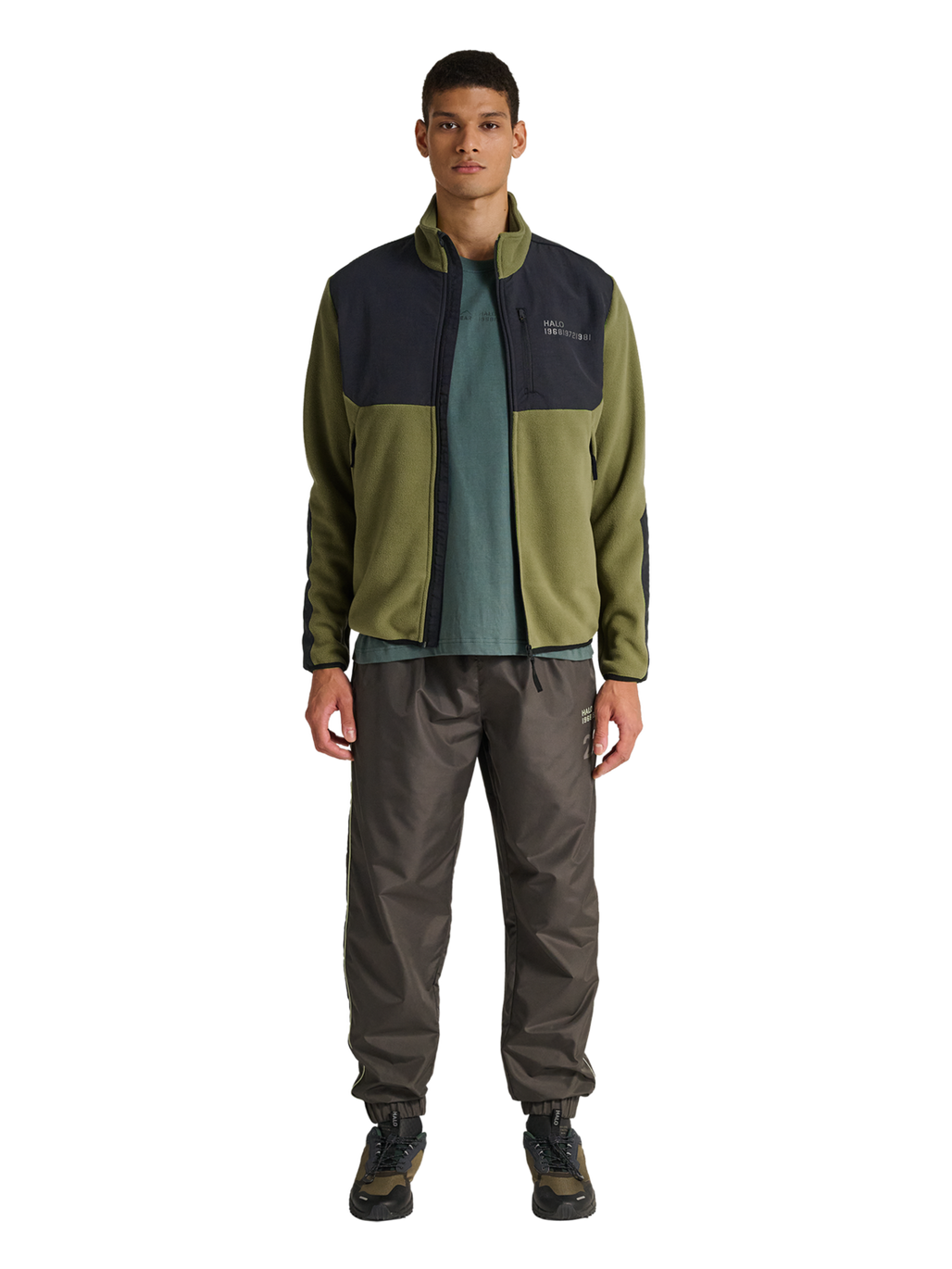 HALO BLOCKED ZIP FLEECE, OLIVE DRAB, model
