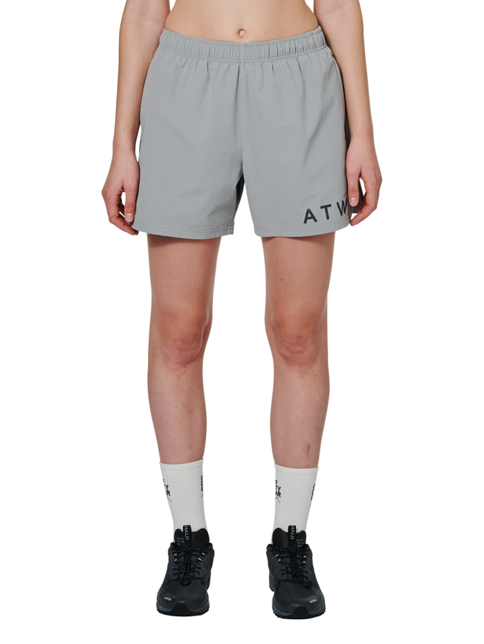 HALO SHORTS, GRIFFIN, model