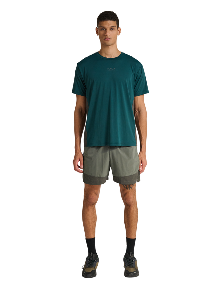 HALO DIVISION SHORTS, GUNMETAL, model