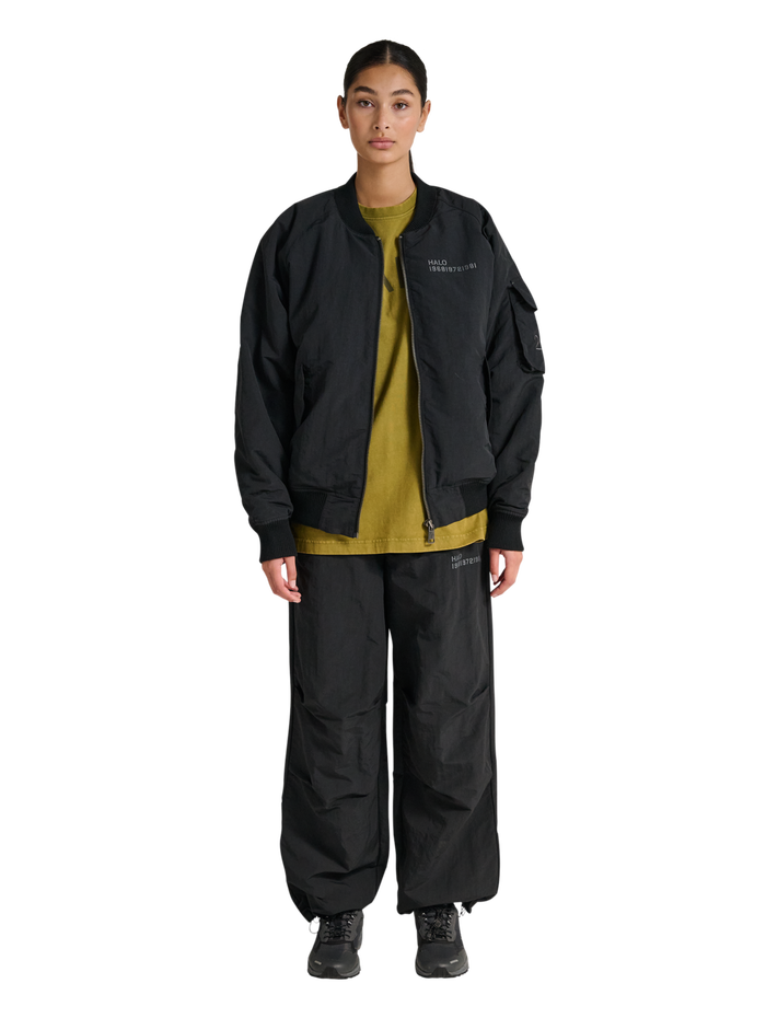 HALO CORDURA BOMBER, BLACK, model
