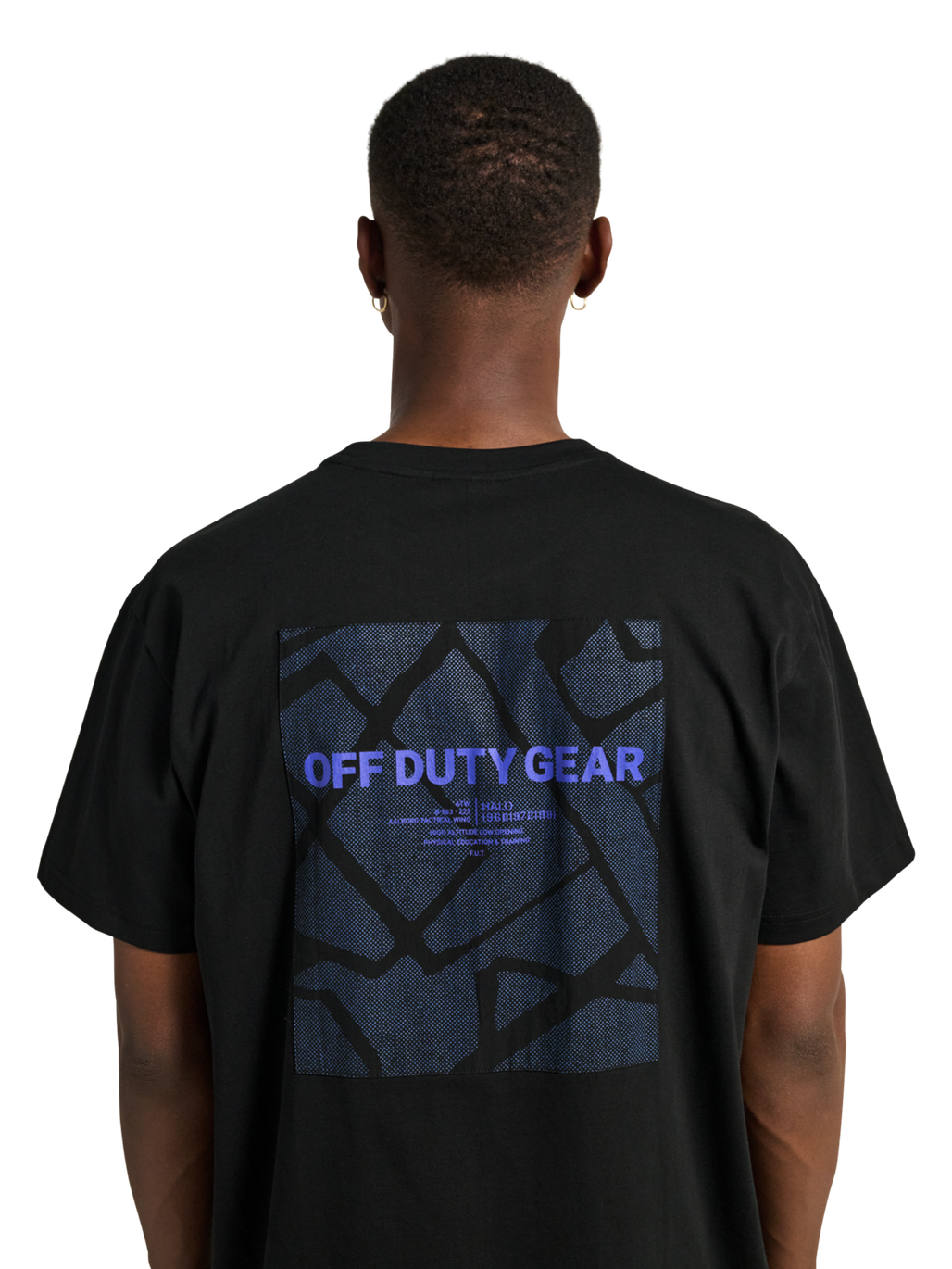 HALO PATCH GRAPHIC T-SHIRT, BLACK, model
