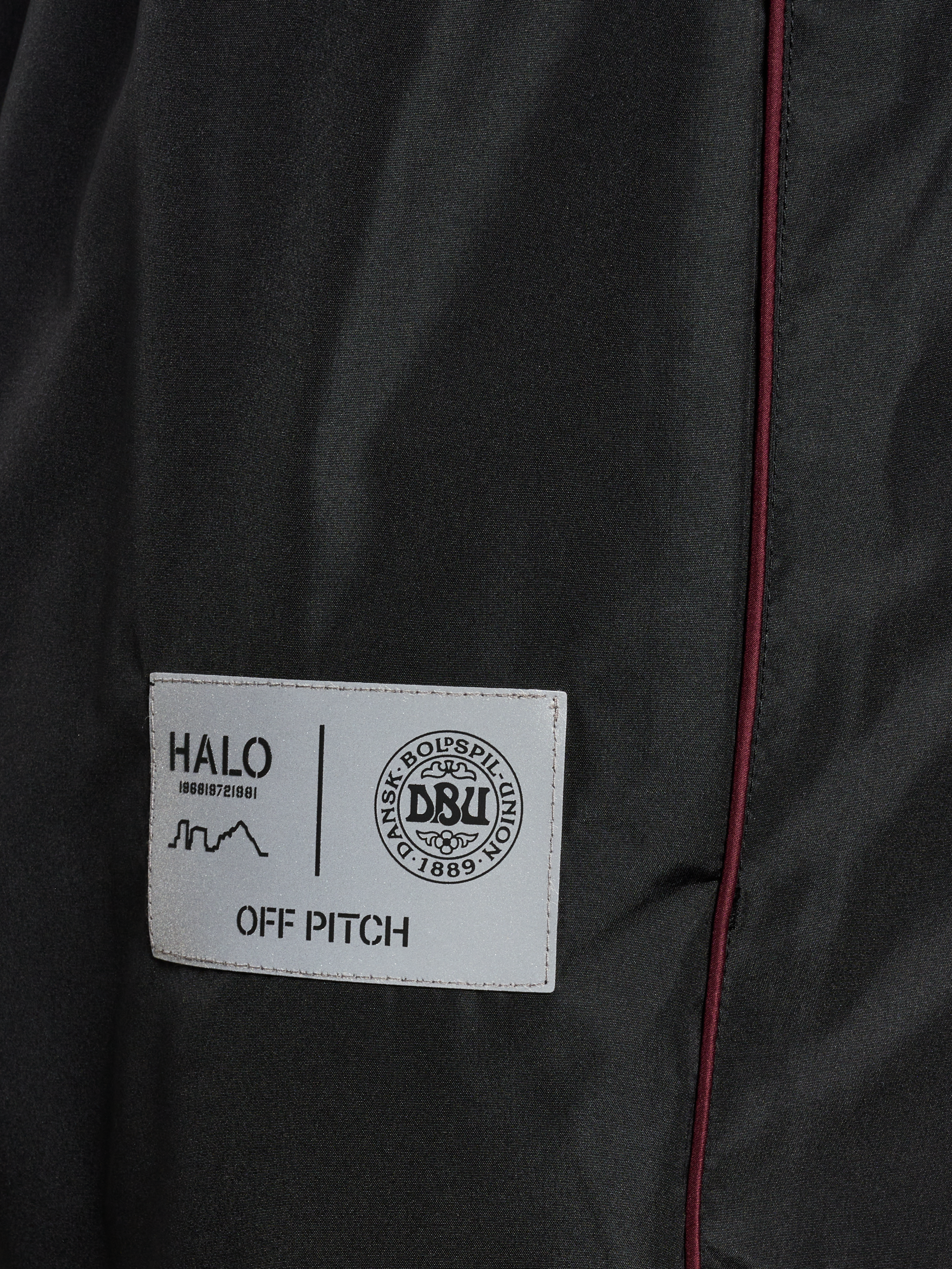 HALO DBU  TRACKSUIT  PANTS, BLACK, packshot