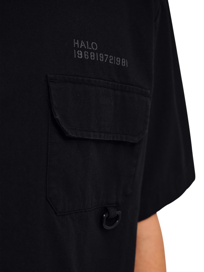 HALO COMMAND SS SHIRT, BLACK, model