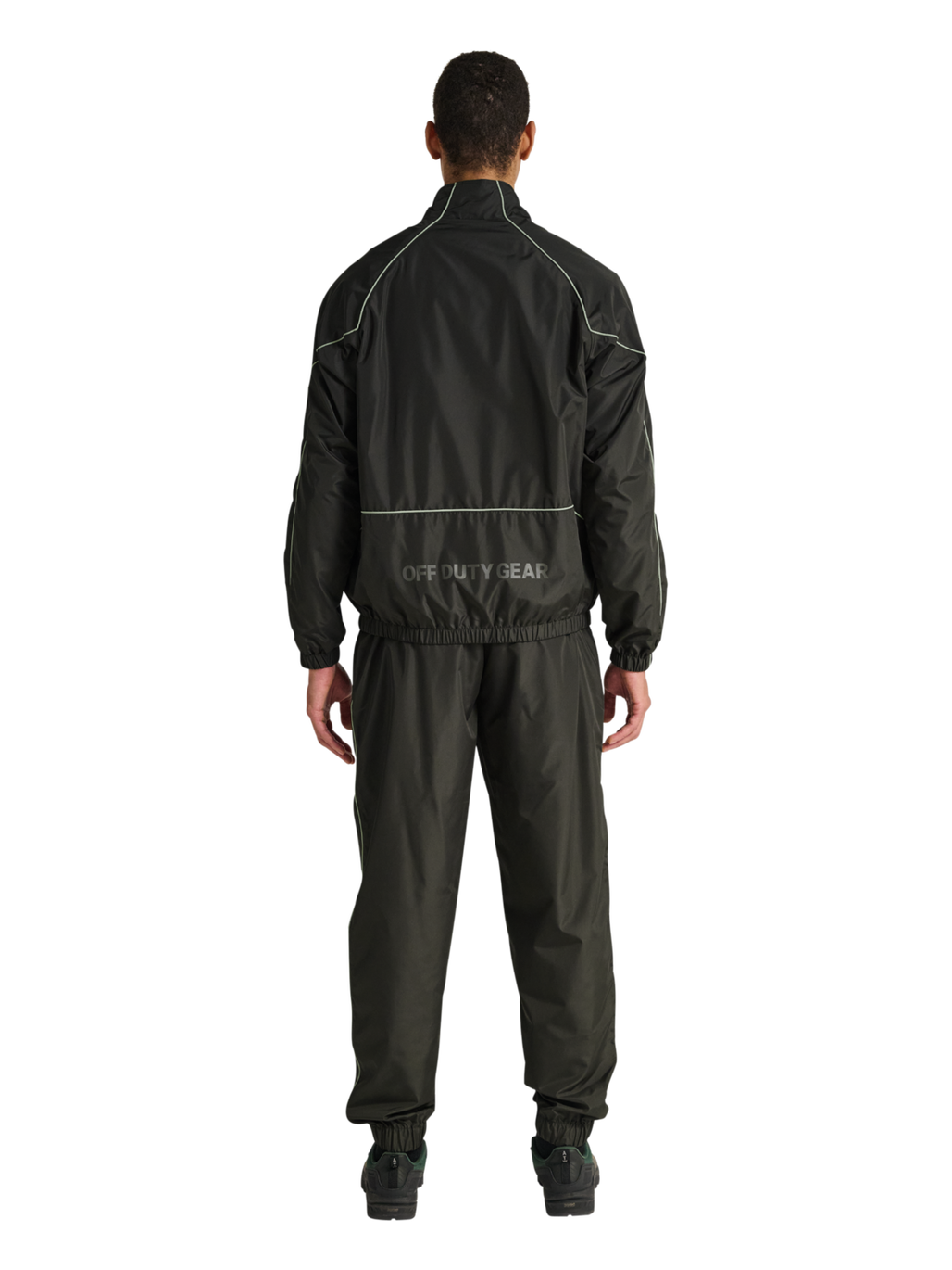 HALO STEEL TRACKSUIT JACKET, RAVEN, model