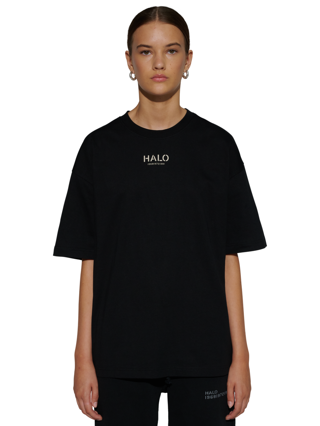 HALO GRAPHIC T-SHIRT BOXY 01, BLACK, model