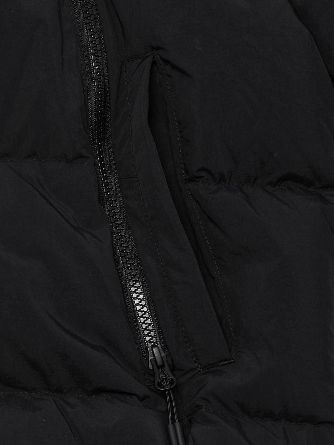 HALO MAVERICK DOWN JACKET, BLACK, packshot