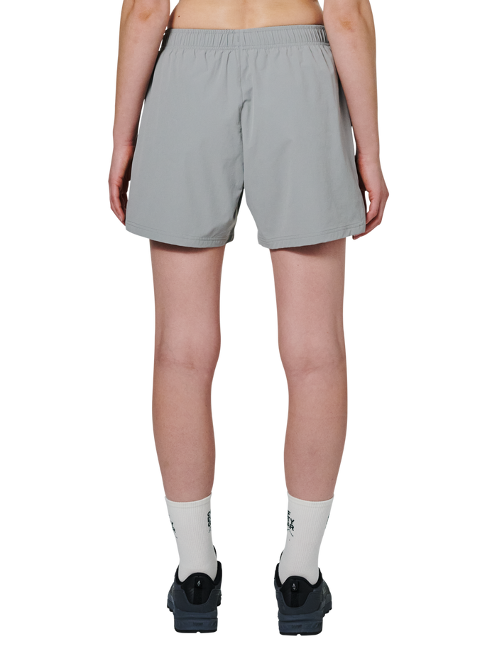 HALO SHORTS, GRIFFIN, model