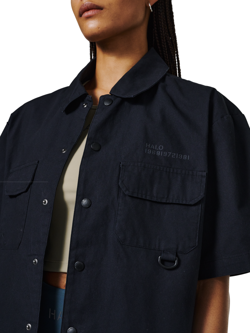 HALO COMMAND SS SHIRT, BLACK, model