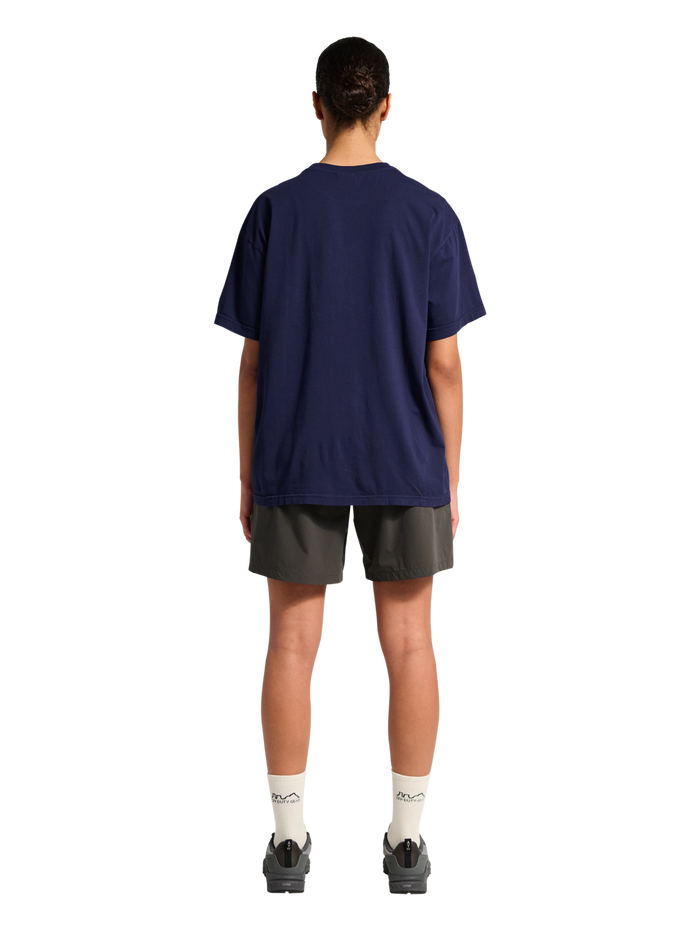 HALO LOGO T-SHIRT 2.0, ASTRAL AURA, model