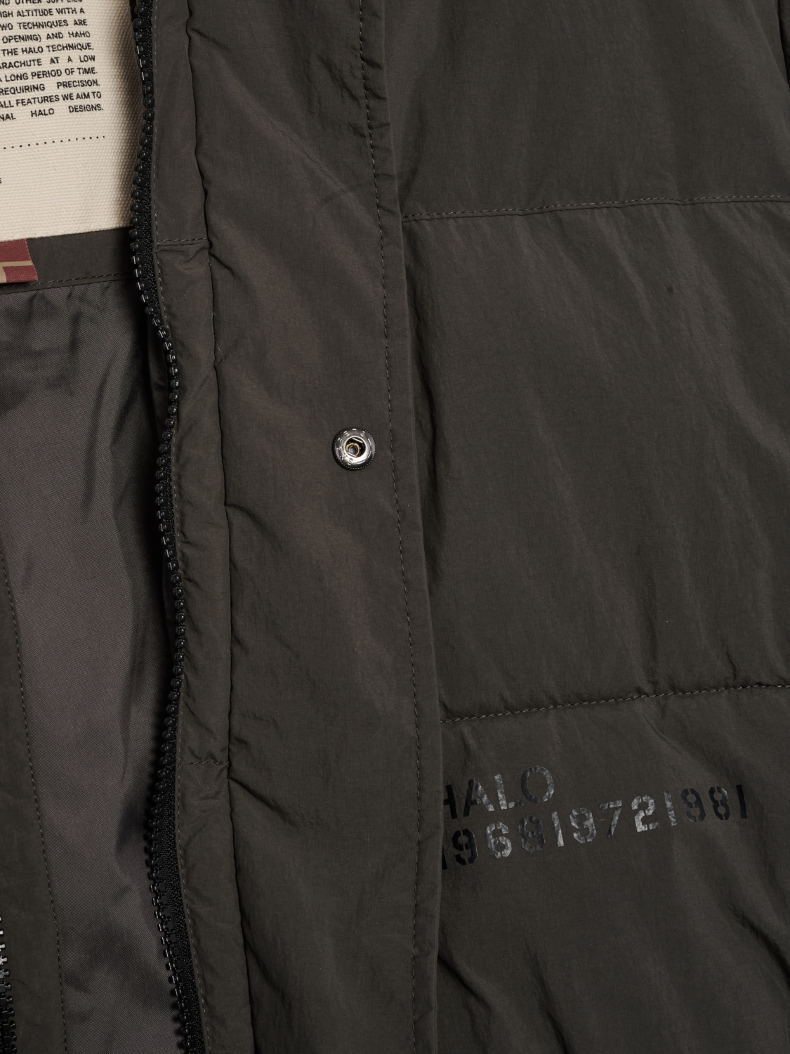 HALO MOUNTAIN DOWN JACKET, RAVEN, packshot