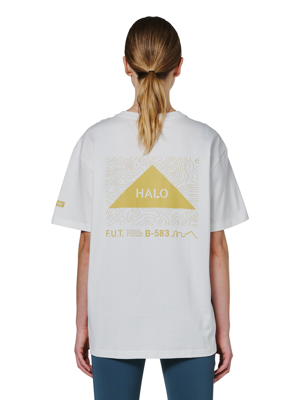 HALO GRAPHIC T-SHIRT, MARSHMALLOW/WARM OLIVE, model