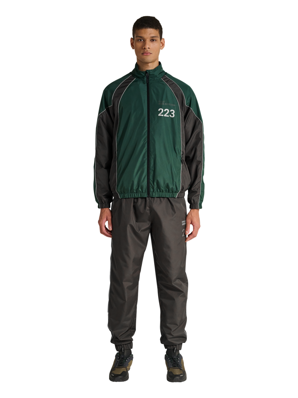 HALO STEEL TRACKSUIT JACKET, GARDEN TOPIARY, model