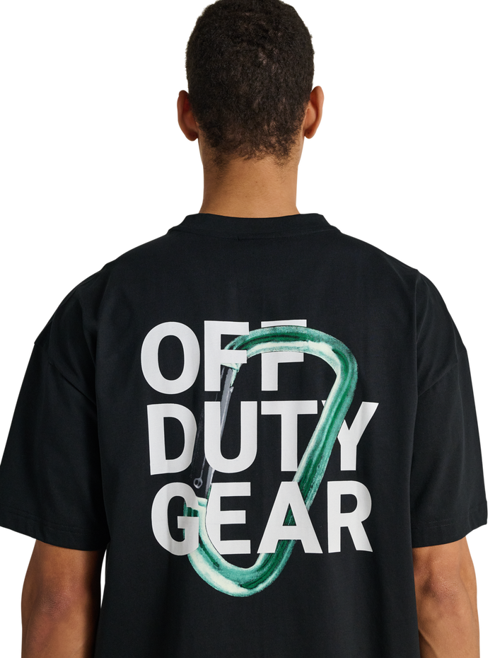 HALO GRAPHIC BOXY T-SHIRT, BLACK/SILVER/SPRING BOQUET, model