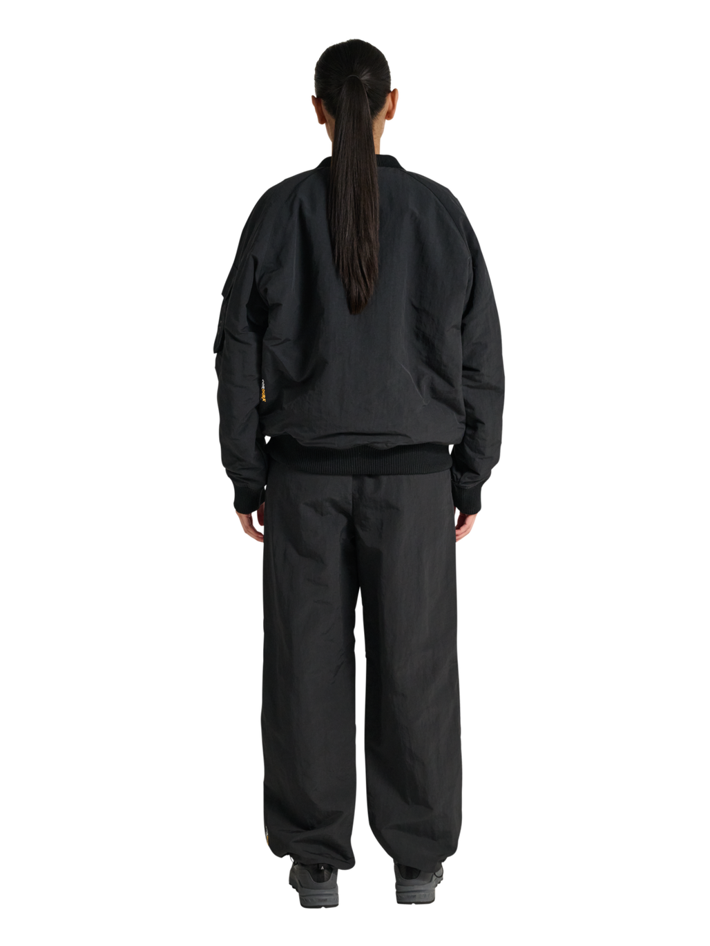 HALO CORDURA BOMBER, BLACK, model