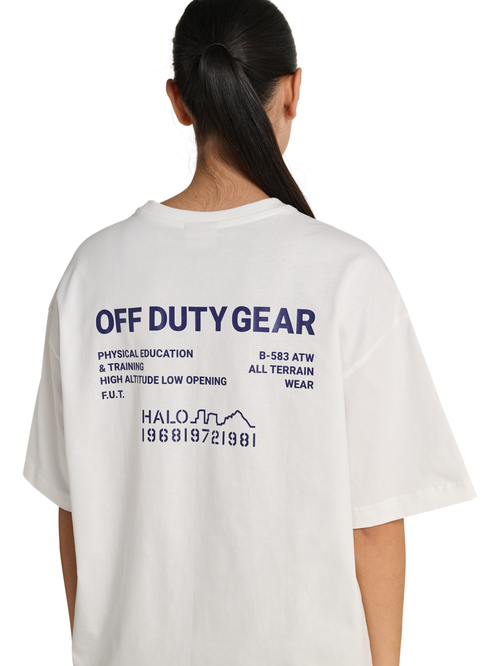 HALO GRAPHIC BOXY T-SHIRT, MARSHMALLOW/ASTRAL AURA/ASTRAL, model