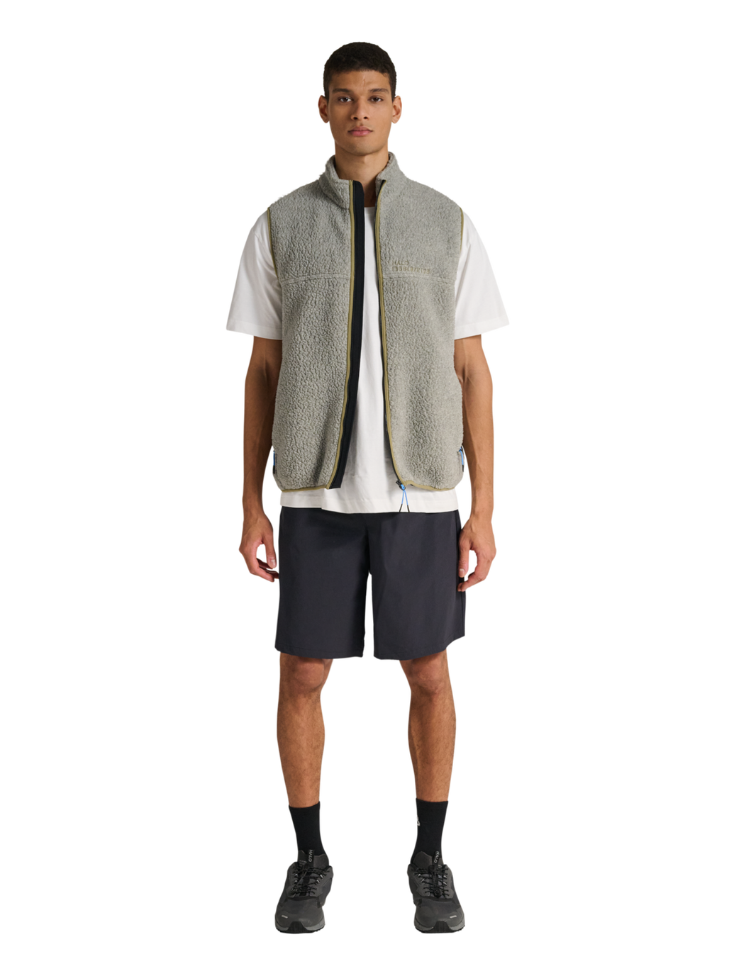 HALO MOVE POLARTEC FLEECE VEST, TURTLEDOVE, model