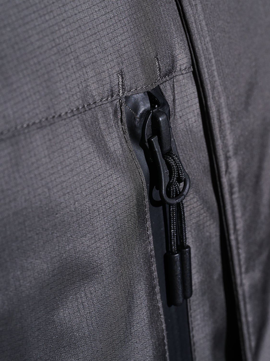 HALO SHIELD THERMOLITE PARKA, RAVEN, packshot