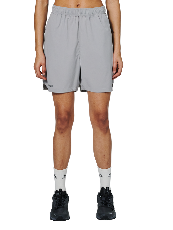 HALO SCOUT SHORTS, GRIFFIN, model