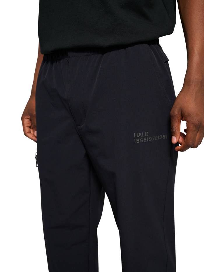 HALO TACTICAL PANTS, BLACK, model
