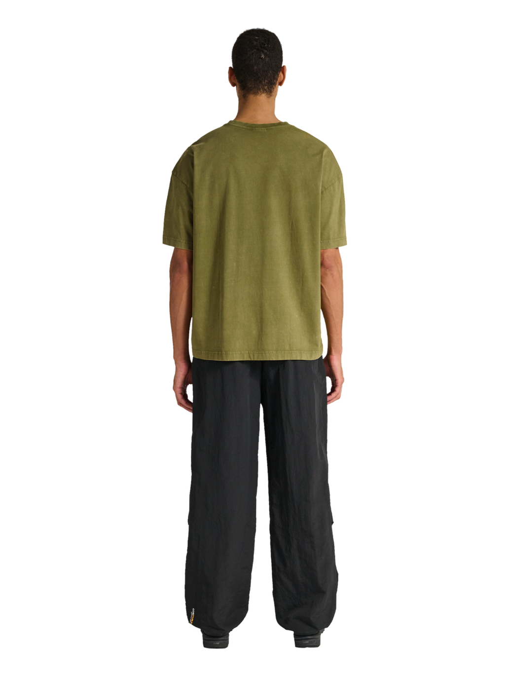 HALO UNIFORM BOXY T-SHIRT, OLIVE DRAB, model