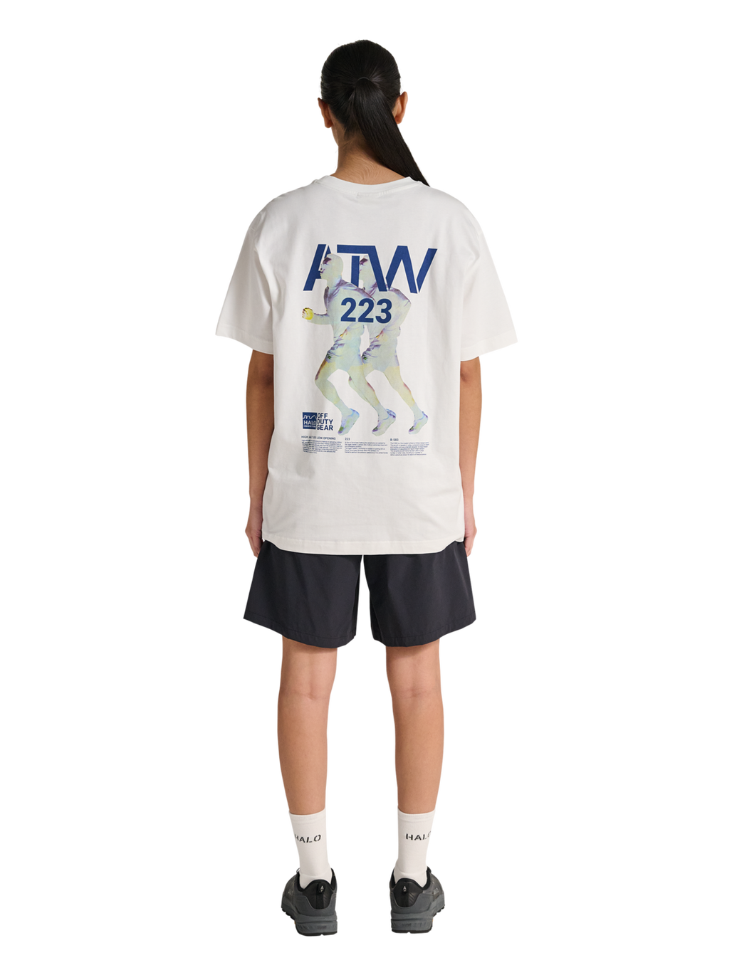 HALO GRAPHIC T-SHIRT, MARSHMALLOW/ASTRAL AURA, model